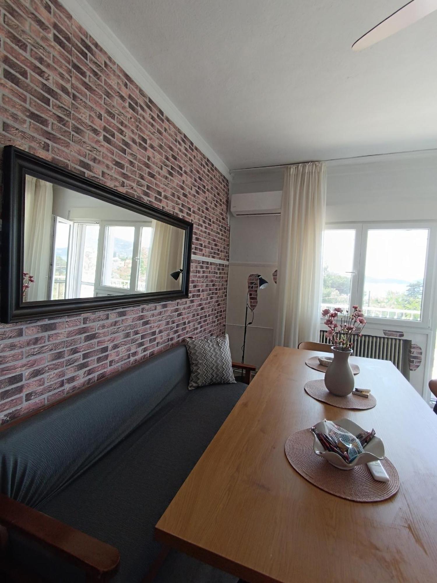 Sea View Palio Apartment Palaiontsiflikion Luaran gambar