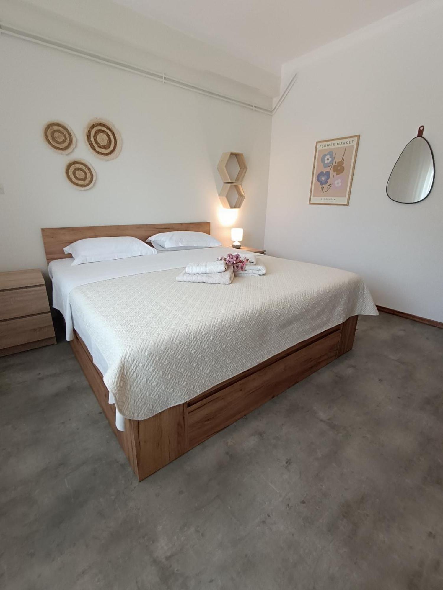 Sea View Palio Apartment Palaiontsiflikion Luaran gambar