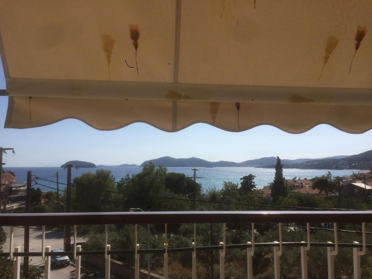 Sea View Palio Apartment Palaiontsiflikion Luaran gambar